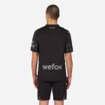 jersey-ac-milan-x-pleasures-202324-dark-version-33-davide-bartesaghi_6 Collection | AC Milan Kits Collection | AC Milan Kits